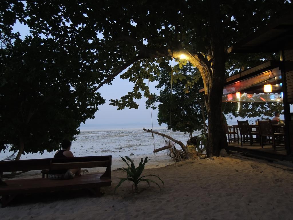 Coral Garden Resort Koh Kradan Dış mekan fotoğraf